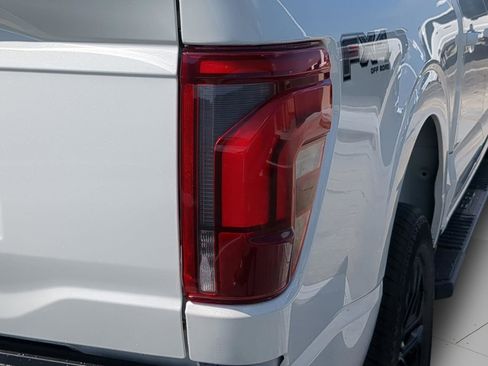 New 2025 Ford F150 Lariat w/ Equipment Group 502A High image 40