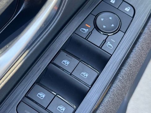 New 2026 Nissan Kicks SV w/ Cold Weather Package image 15