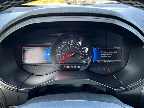 Used 2022 Ford Edge ST w/ Equipment Group 401A image 11