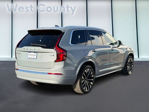 Used 2026 Volvo XC90 B6 Plus AWD/4WD image 4