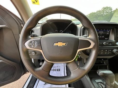 Used 2021 Chevrolet Colorado W/T w/ WT Convenience Package RWD image 23
