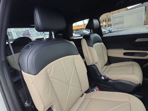 New 2027 Kia Telluride EX w/ Towing Package AWD/4WD image 22