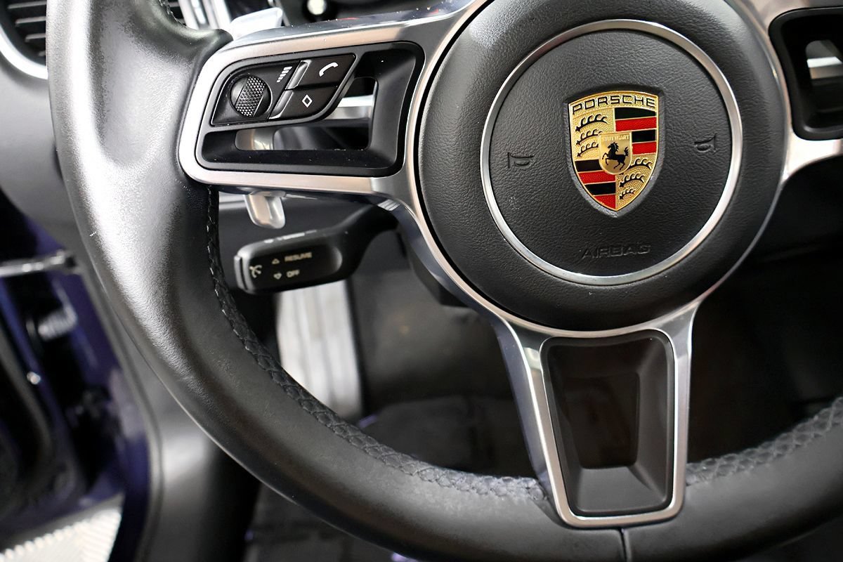 Used 2017 Porsche Macan S AWD/4WD image 26