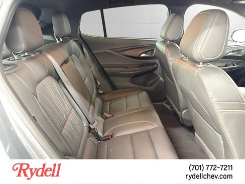 Used 2025 Buick Envista Avenir FWD image 17