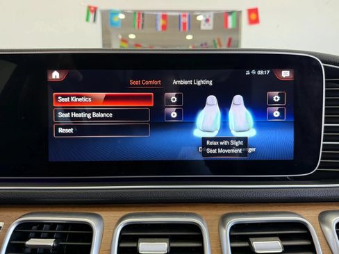 Used 2022 Mercedes-Benz GLE 350 4MATIC image 17
