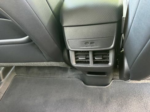 Certified 2026 Chevrolet Equinox LT w/ Convenience Package II FWD image 14