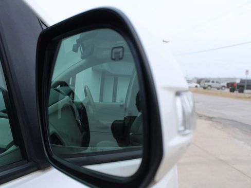 Used 2013 Toyota Sienna Limited image 23