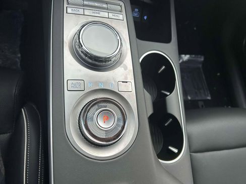 New 2025 Genesis Electrified GV70 w/ Prestige Package AWD/4WD image 19
