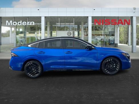 New 2026 Nissan Sentra SR image 6