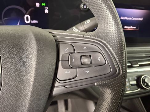 Used 2024 Buick Envista Preferred w/ Convenience II Package image 14