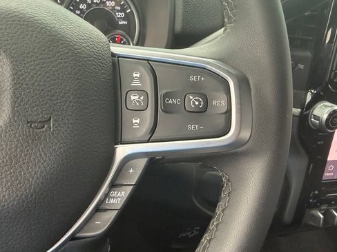 Used 2025 RAM 2500 Big Horn AWD/4WD image 22