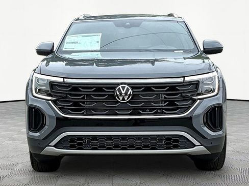 New 2026 Volkswagen Atlas Cross Sport SE FWD image 2
