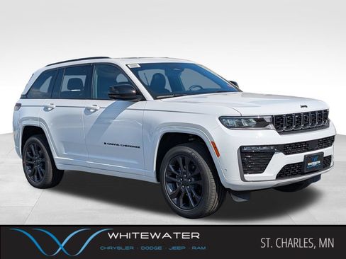 New 2026 Jeep Grand Cherokee Limited AWD/4WD image 1