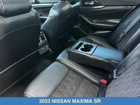 Used 2023 Nissan Maxima SR w/ Sport Mat Group FWD image 13