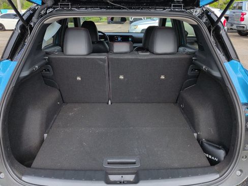 Used 2026 Nissan Kicks SR FWD image 12