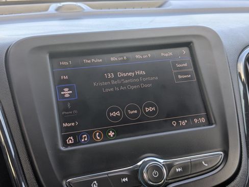 Used 2023 Chevrolet Equinox RS AWD/4WD image 21