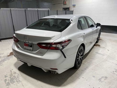 Used 2023 Toyota Camry SE w/ Convenience Package FWD image 26