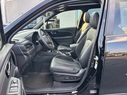 Certified 2025 Subaru Forester Touring w/ Popular Package - Touring AWD/4WD image 12