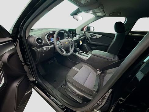 New 2026 Chevrolet Blazer LT w/ Midnight/Sport Edition AWD/4WD image 24