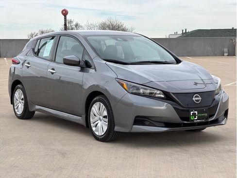 Used 2024 Nissan Leaf S FWD image 28