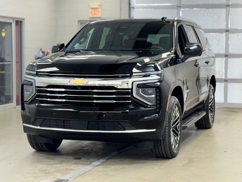 New 2026 Chevrolet Tahoe LT image 3