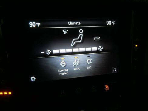 Used 2024 INFINITI QX50 Sensory image 30