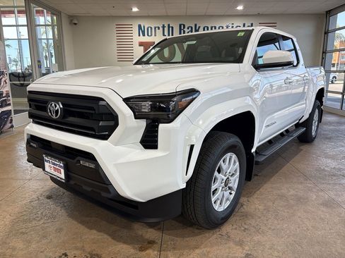 New 2026 Toyota Tacoma SR5 RWD image 6