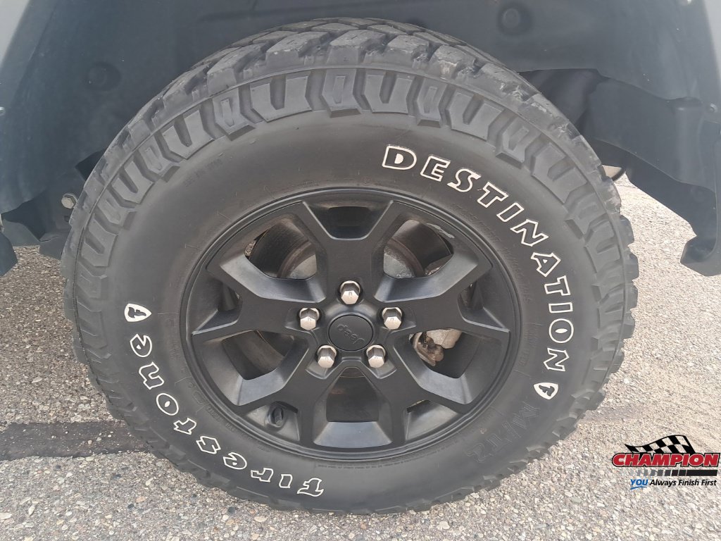 Used 2023 Jeep Wrangler Unlimited Sport AWD/4WD image 13