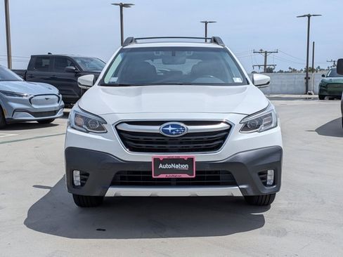 Used 2022 Subaru Outback Limited image 2