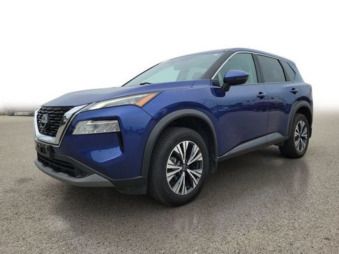 Used 2023 Nissan Rogue SV FWD image 2