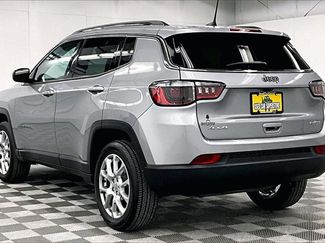 Used 2022 Jeep Compass Latitude video 2