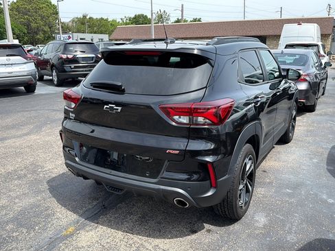 Used 2021 Chevrolet TrailBlazer RS w/ Sun and Liftgate Package FWD image 7