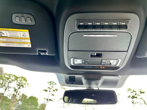 New 2026 Ford F250 Lariat w/ Lariat Premium Package image 43