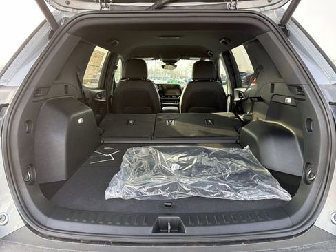 New 2026 Chevrolet Equinox LT w/ Convenience Package II image 19