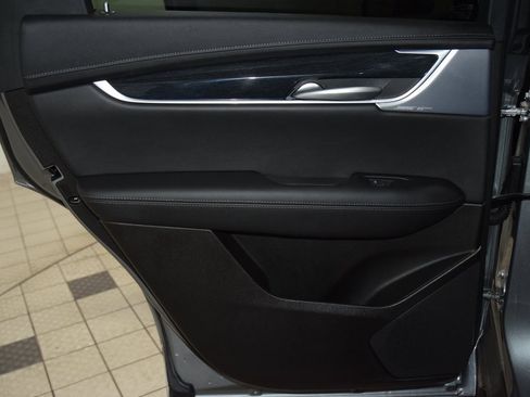 Used 2024 Cadillac XT5 Premium Luxury w/ Technology Package image 46