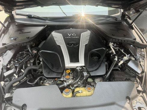 Used 2016 INFINITI Q50 3.0t Premium RWD image 8