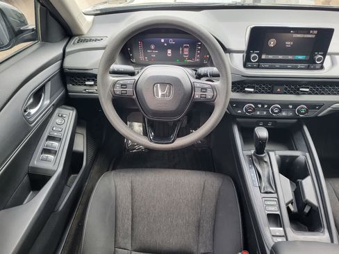 Used 2023 Honda Accord EX image 22