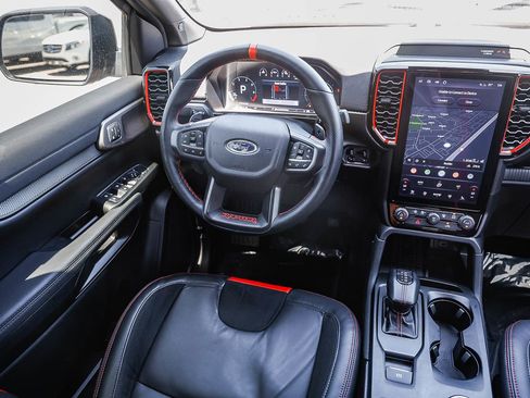 Used 2025 Ford Ranger Raptor image 14