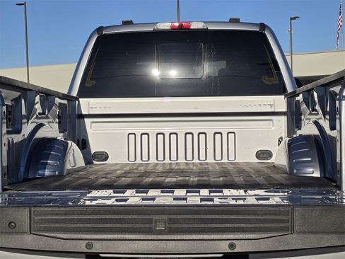 Used 2024 Ford F250 Platinum image 7