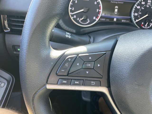 Used 2024 Nissan Sentra SV FWD image 27