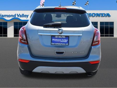 Used 2020 Buick Encore Preferred FWD image 5