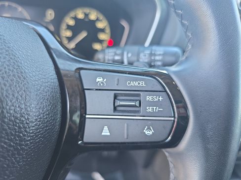 Used 2025 Honda Pilot EX-L image 19