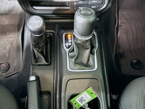 Used 2023 Jeep Wrangler Unlimited w/ Cold Weather Group image 23