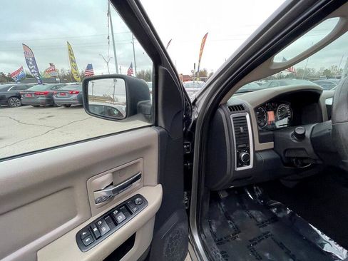 Used 2009 Dodge Ram 1500 Truck SLT image 19