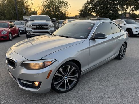Used 2015 BMW 228i xDrive Coupe image 3