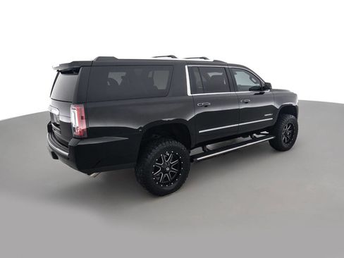 Used 2016 GMC Yukon XL Denali w/ Open Road Package image 5