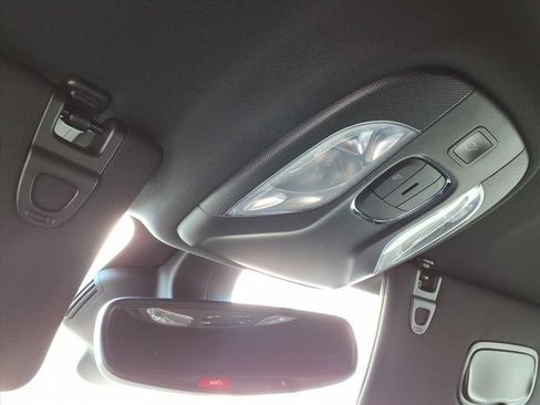 Used 2025 Jeep Compass Trailhawk w/ Trailhawk Elite Group image 30