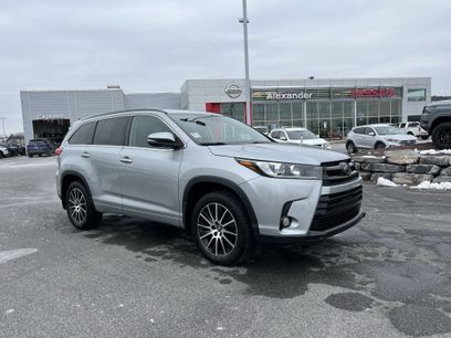 Used 2018 Toyota Highlander SE