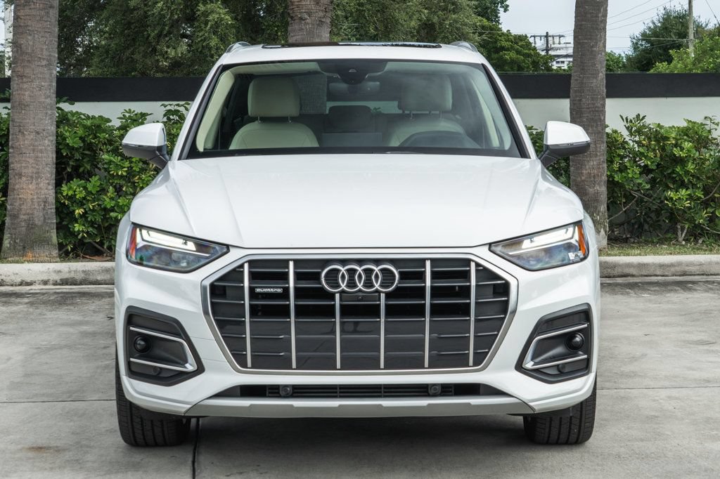 Used 2021 Audi Q5 2.0T Premium Plus w/ Premium Plus Package AWD/4WD image 12