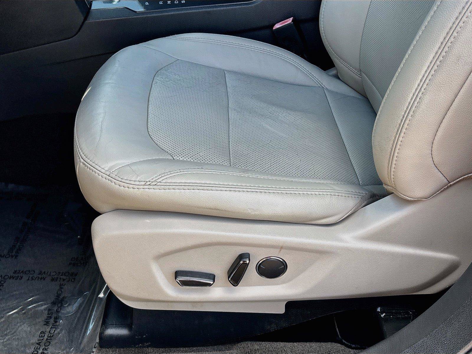 Used 2018 Ford Explorer Limited FWD image 19